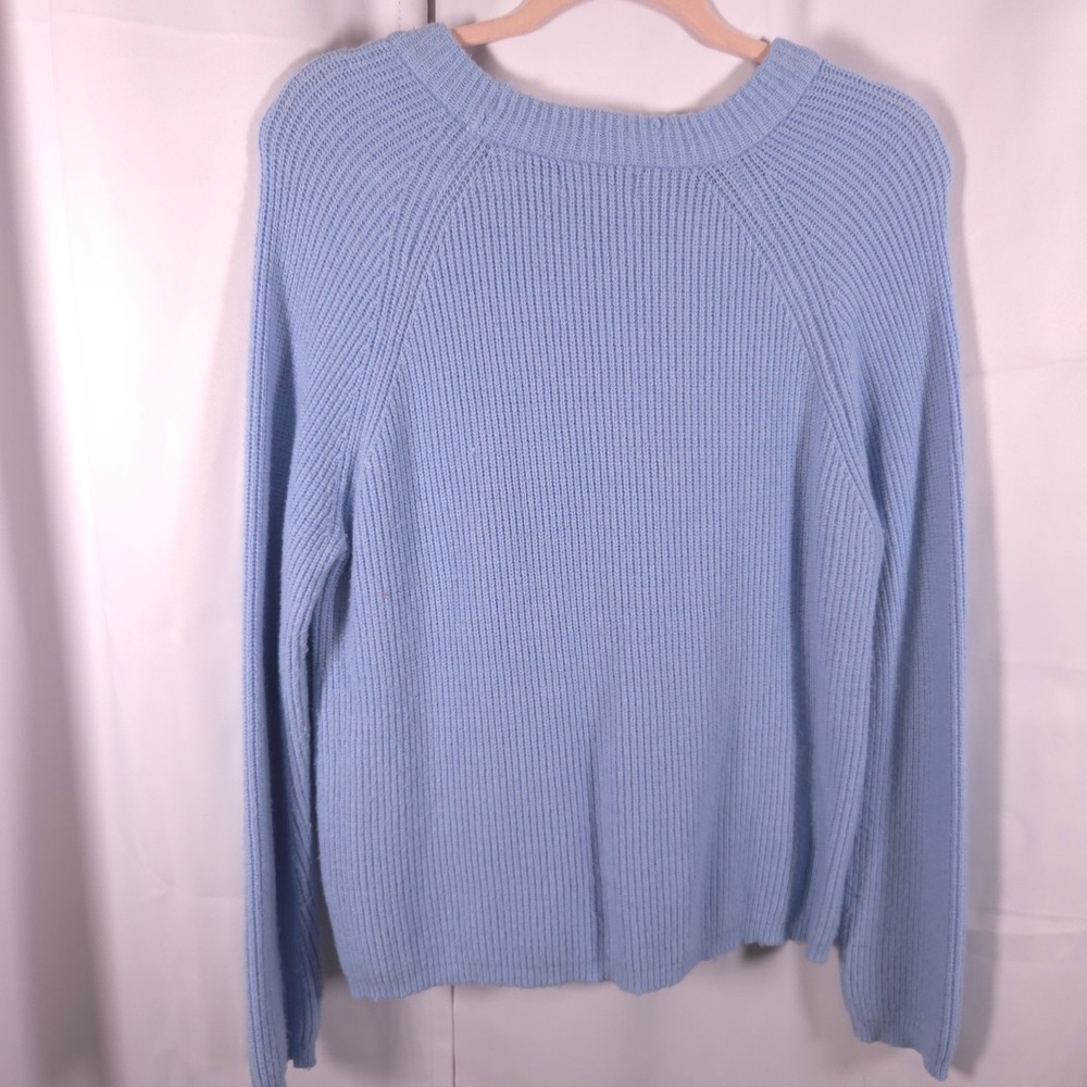 Tahari Women's Blue Ribbed Crewneck Pullover Sweater Size Medium